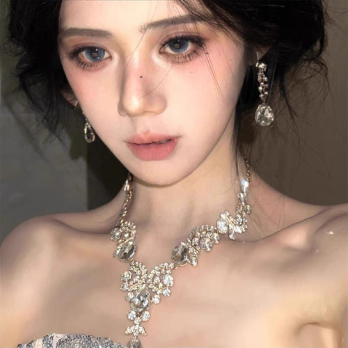 3pcs Sparkling Waterdrop Full Rhinestone Tassel Necklace  Earrings Set For Women  Vintage Court Style, Light Luxury Niche Design Clavicle Accessories