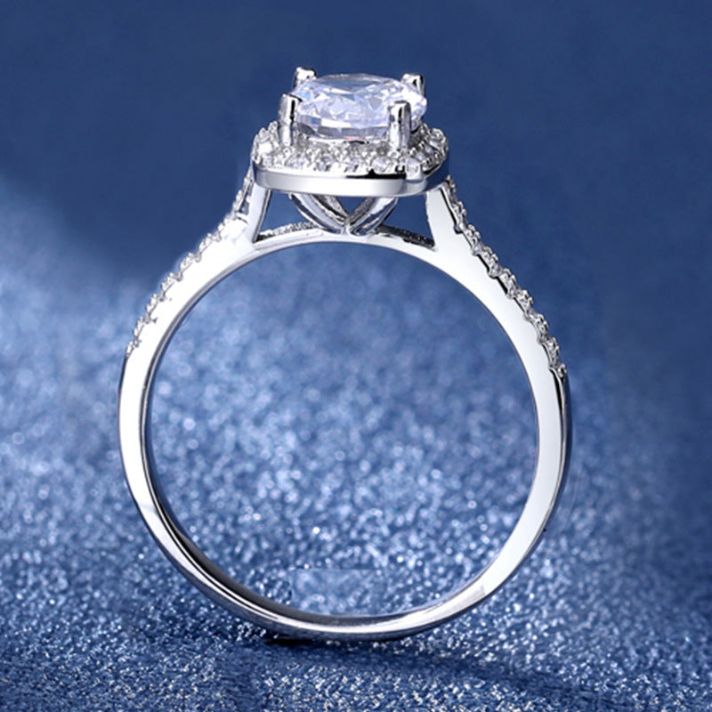 Gold-plated Ring With Four Prongs Setting A Round Zircon Womens Ring