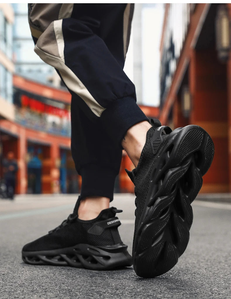 Summer Men Casual Sports Running Shoes Breathable Lightweight Sneakers Outdoor Mesh Black Athletic Jogging Tennis Walking Shoe