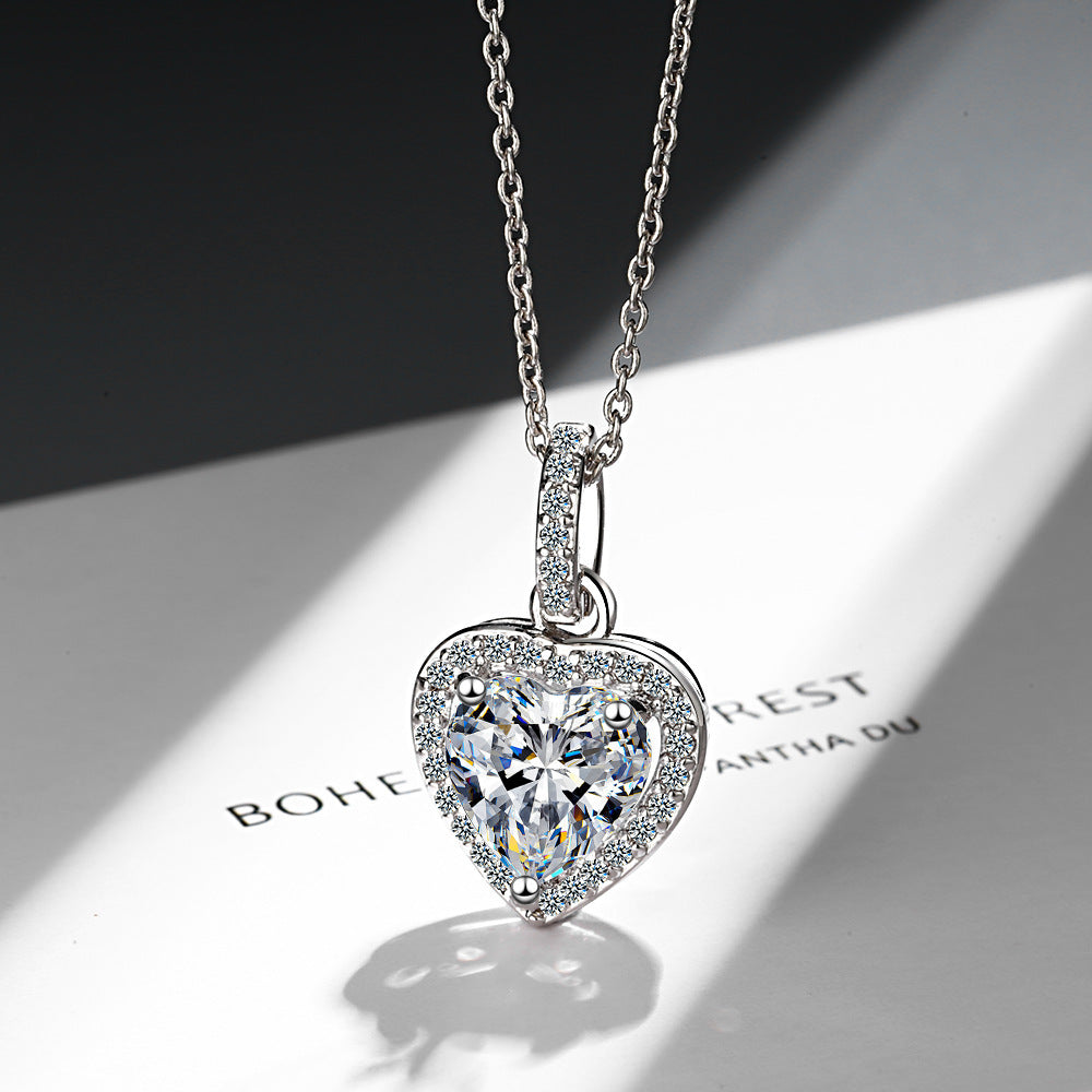 Zircon Necklace Women Full Diamond Short Clavicle Chain Simple Temperament Love Pendant Women