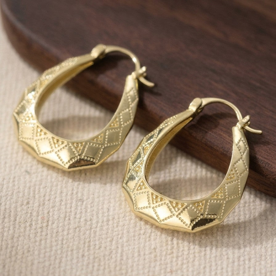 Women's Geometric Carved Oval Hoop Earrings, Personalized Fashionable Bohemian Style Ear Jewelry
